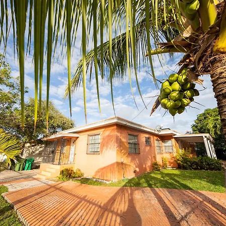 Modern 2 Bedroom In The Heart Of Wynwood Art District Miami Eksteriør bilde